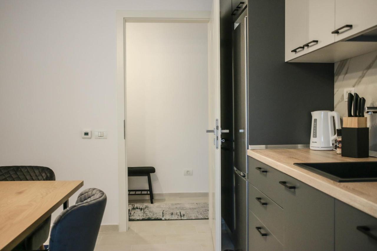 The Next Door Apartaments Bukurešť Exteriér fotografie