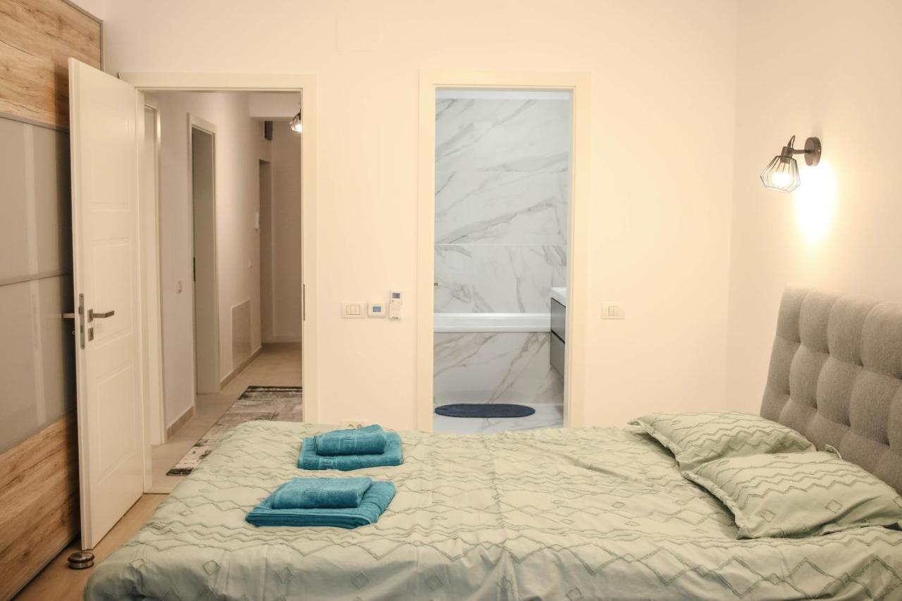 The Next Door Apartaments Bukurešť Exteriér fotografie